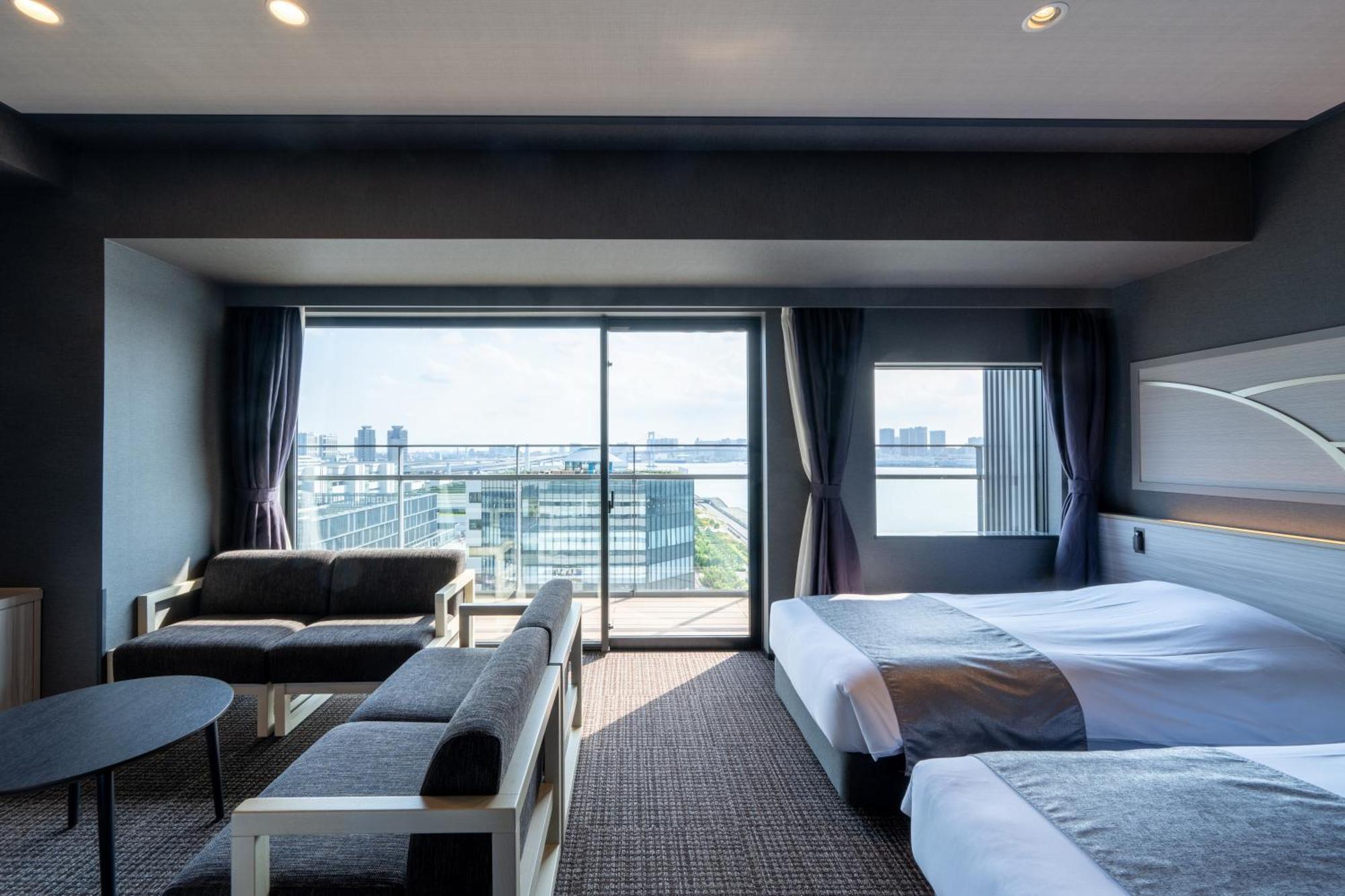 La Vista Bay Hotel 4*